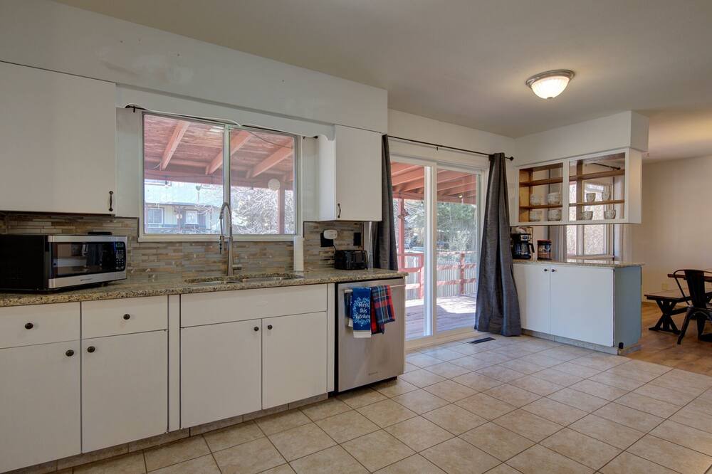 Photo of Kitchen in Rustic Hills