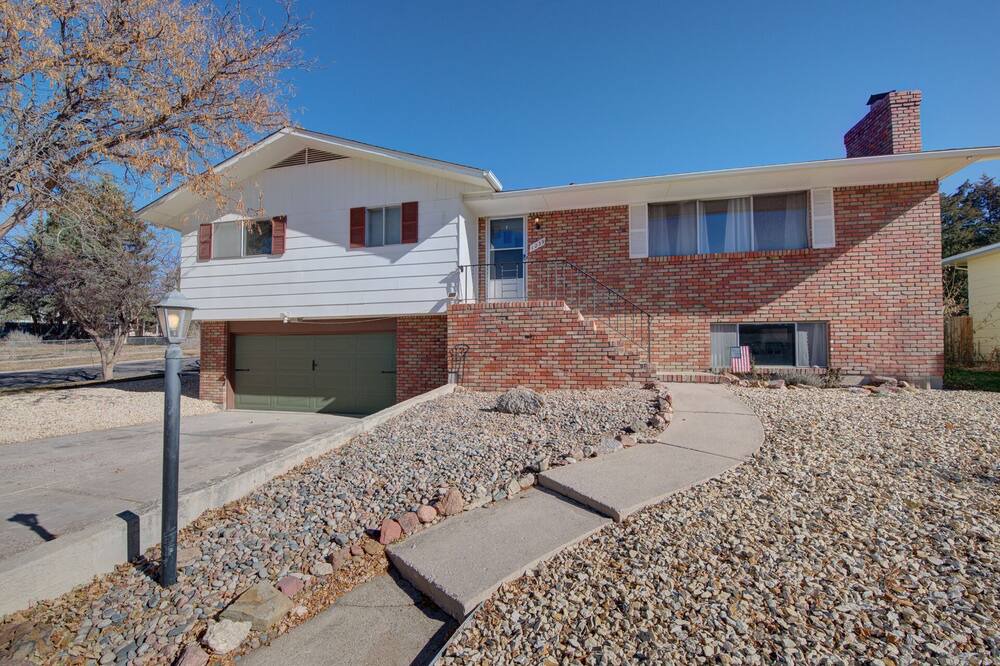 Photo of Outdoor in Rustic Hills