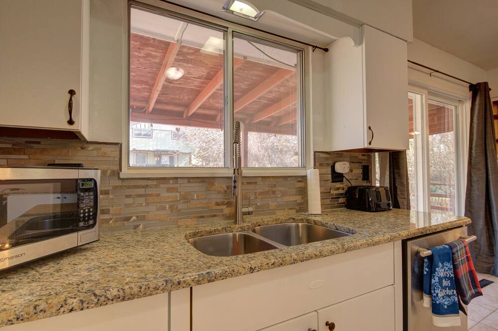 Photo of Kitchen in Rustic Hills