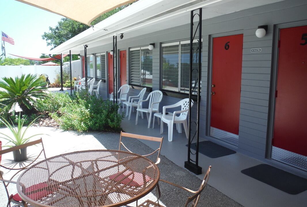 Photo of Outdoor in Harbor Oaks Bay Shore