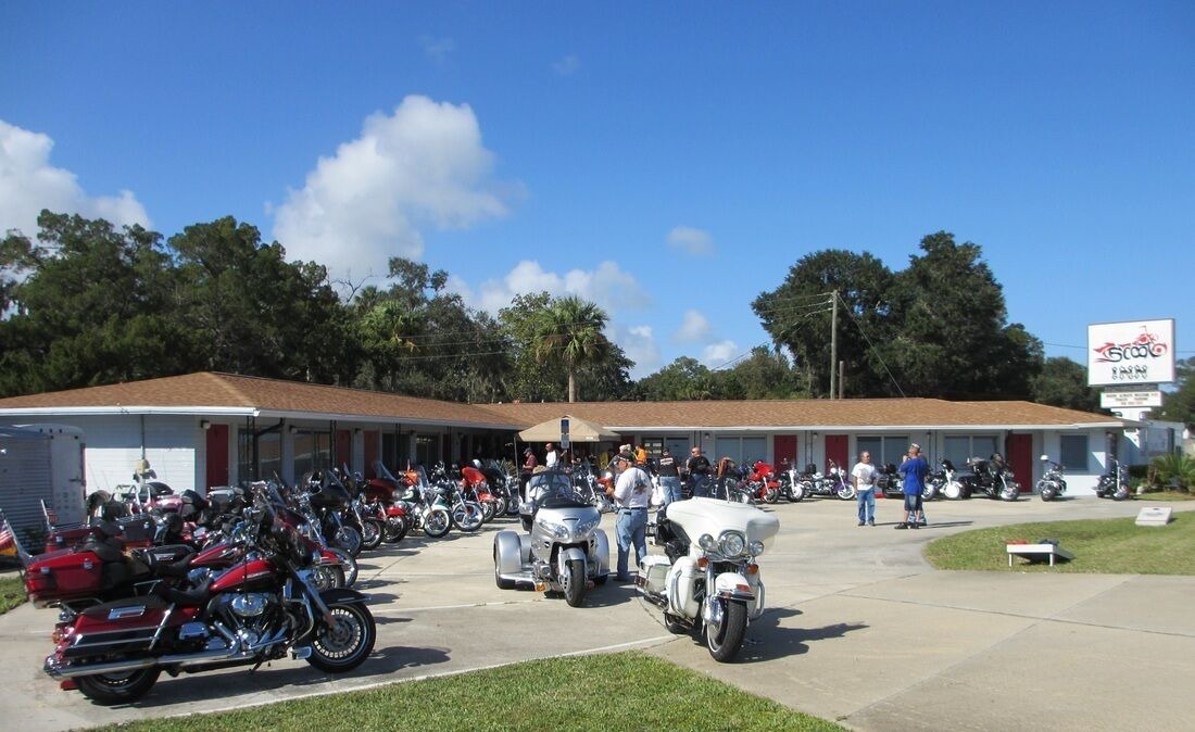Photo of Outdoor in Harbor Oaks Bay Shore