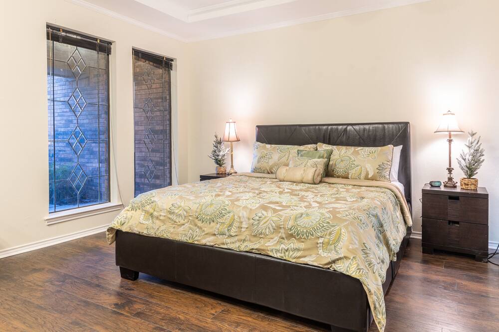 Photo of Bedroom in Plano