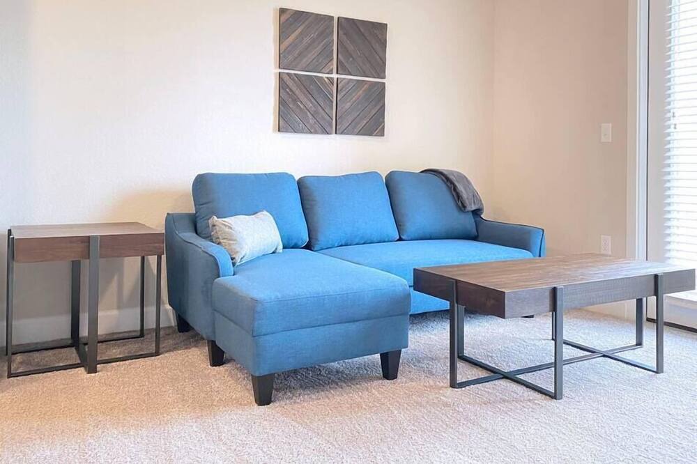 Photo of Livingroom in McKinney