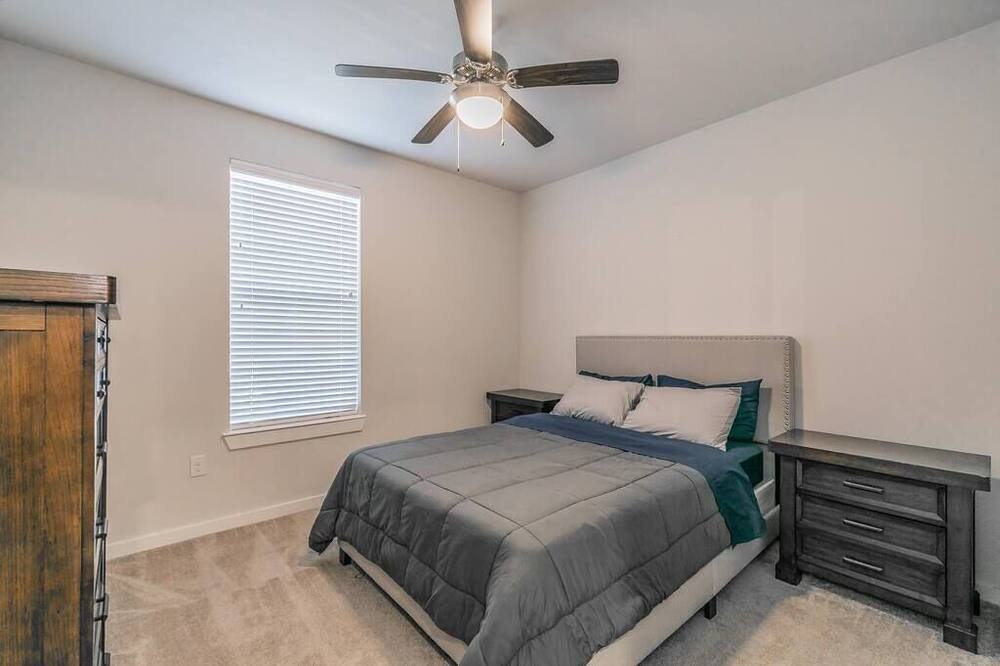 Photo of Bedroom in Elmo