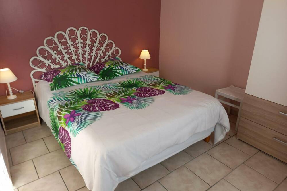 Photo of Bedroom in Ecrainville