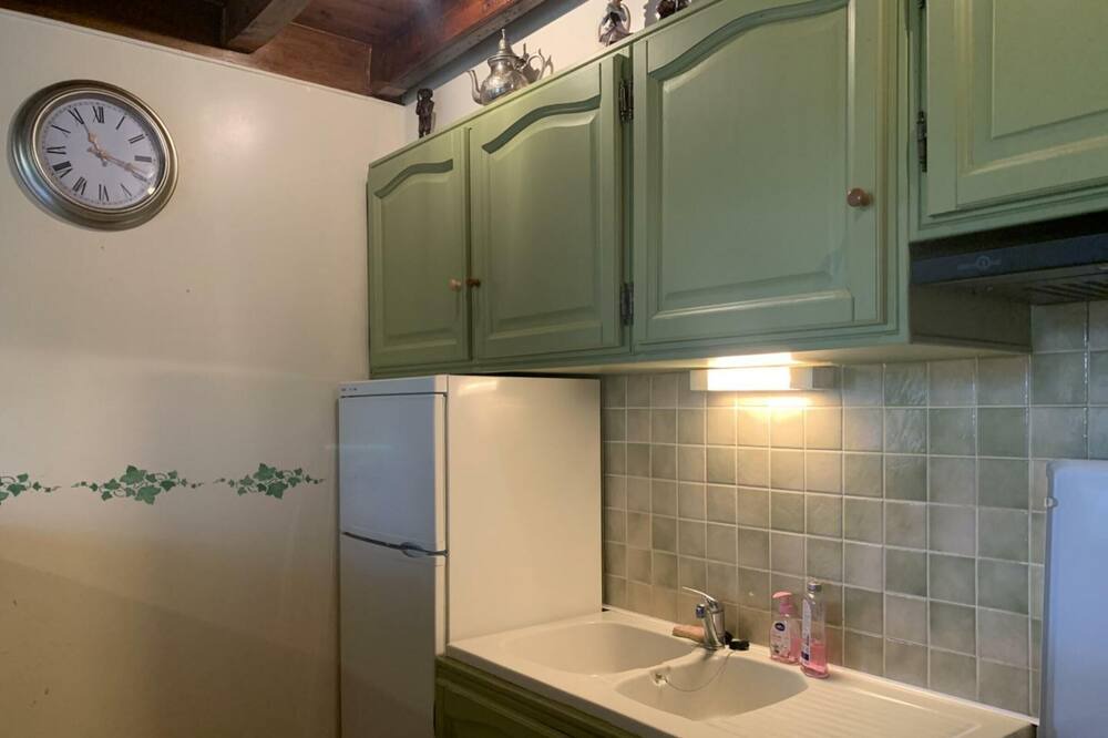 Photo of Kitchen in Ecrainville