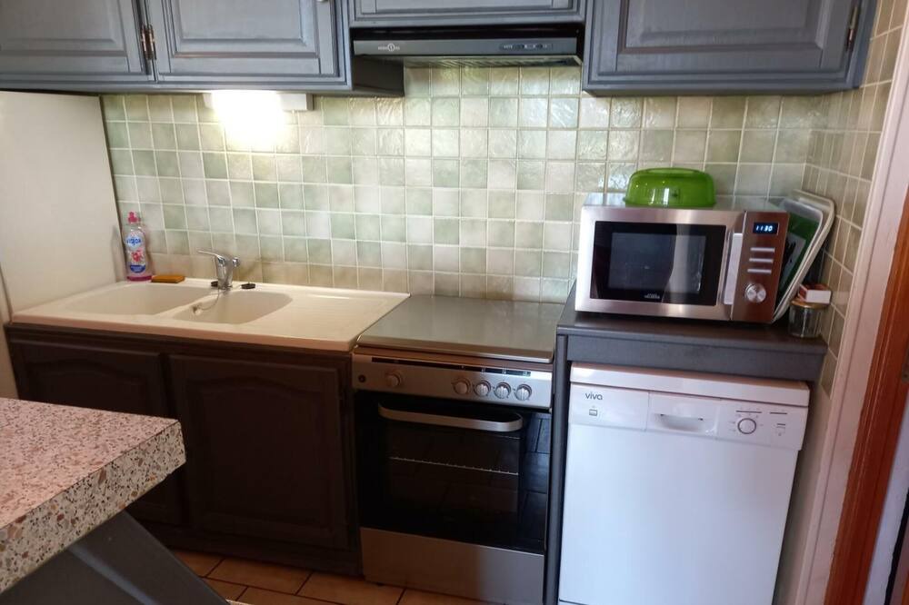 Photo of Kitchen in Ecrainville