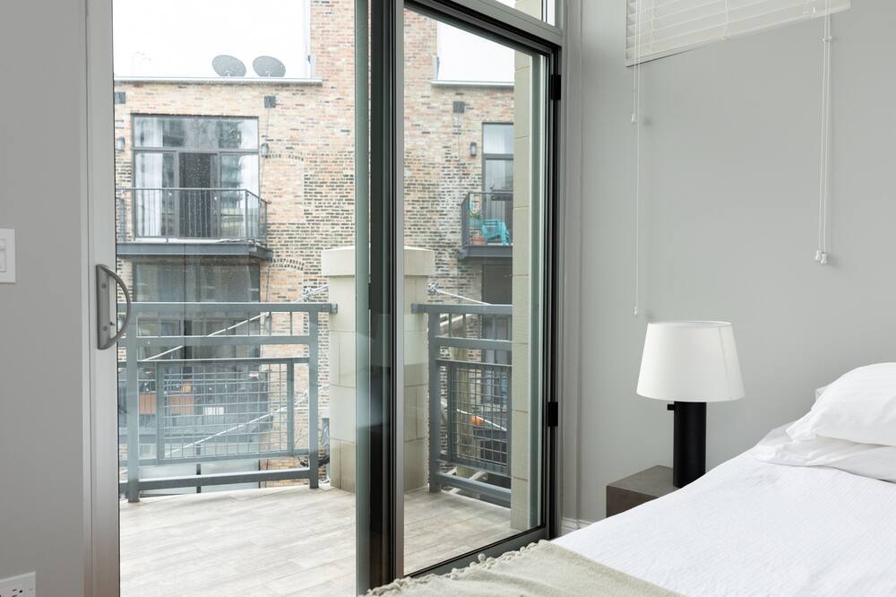 Photo of Bedroom in River West