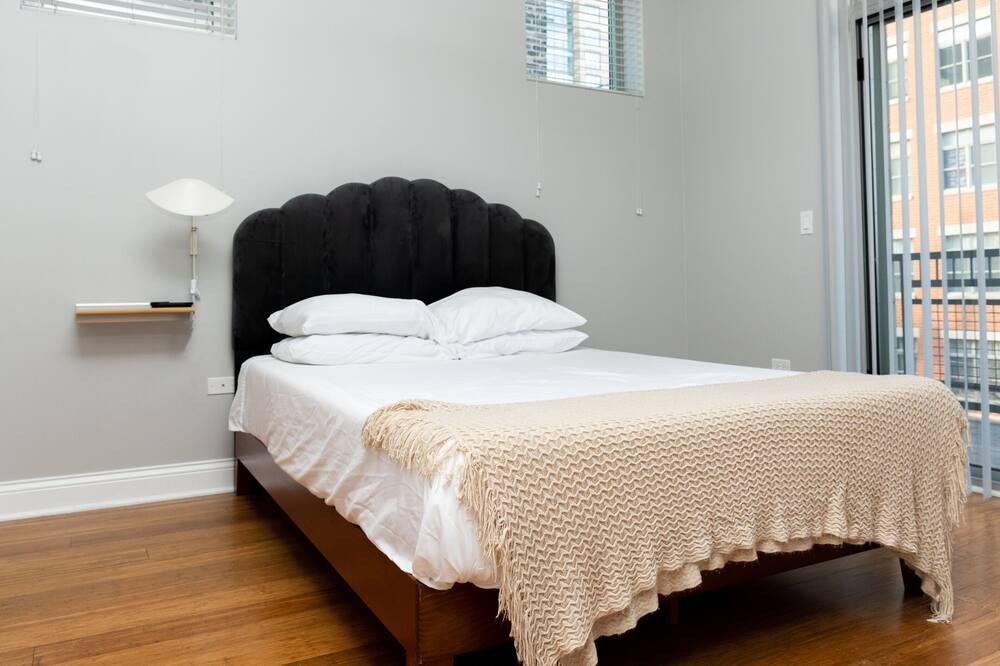 Photo of Bedroom in River West