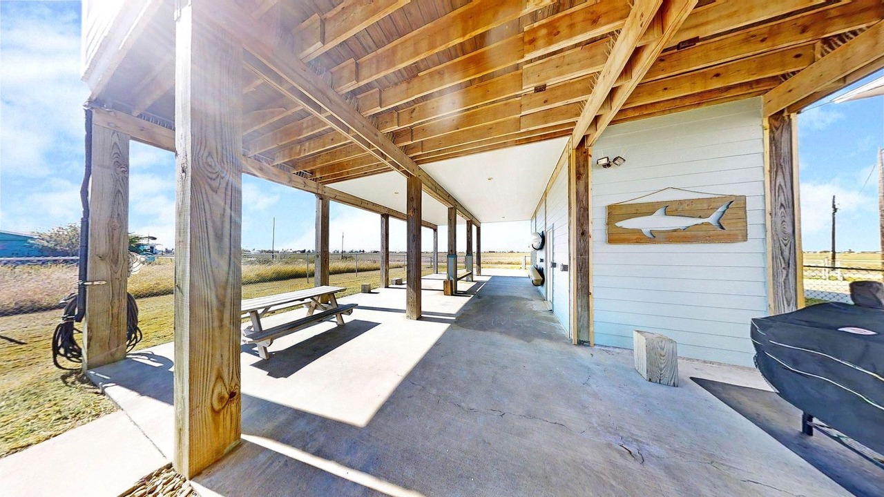 Photo of Patio Balcony in Cedar Lane