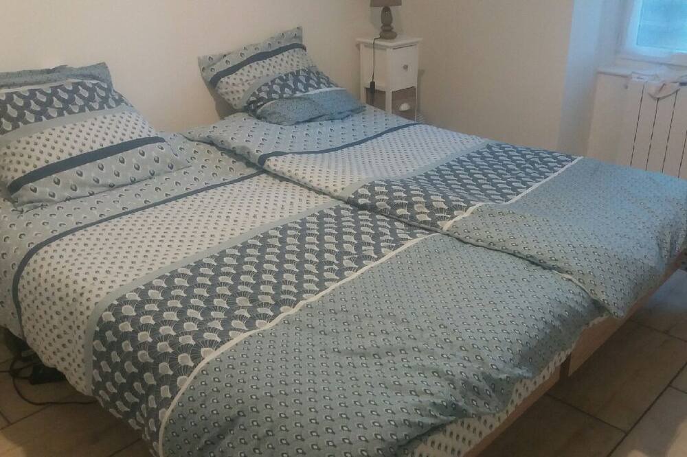 Photo of Bedroom in Jau-Dignac-et-Loirac