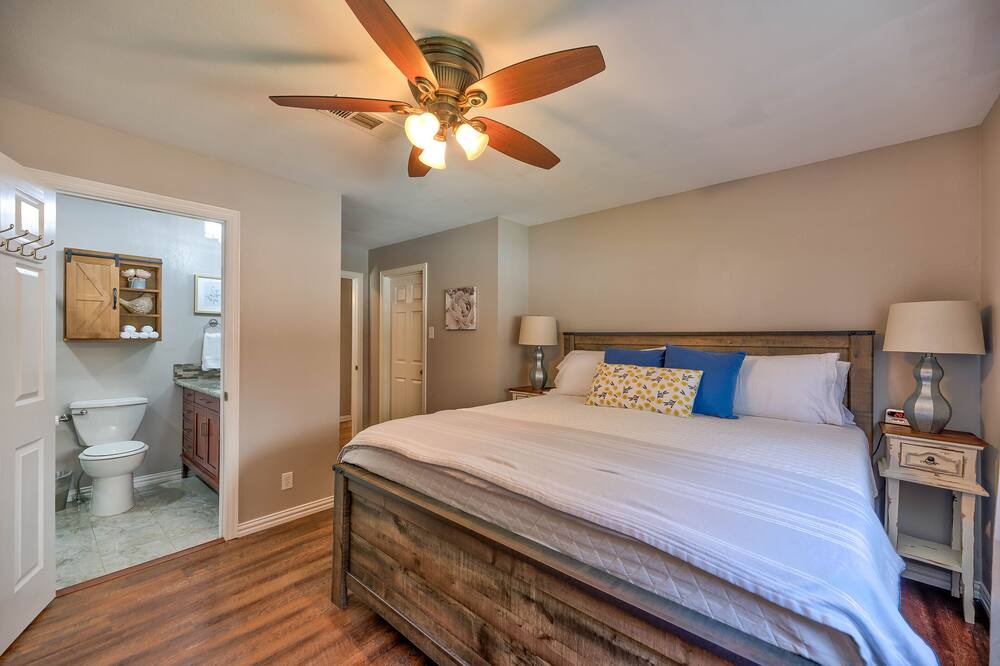 Photo of Bedroom in Blanchard