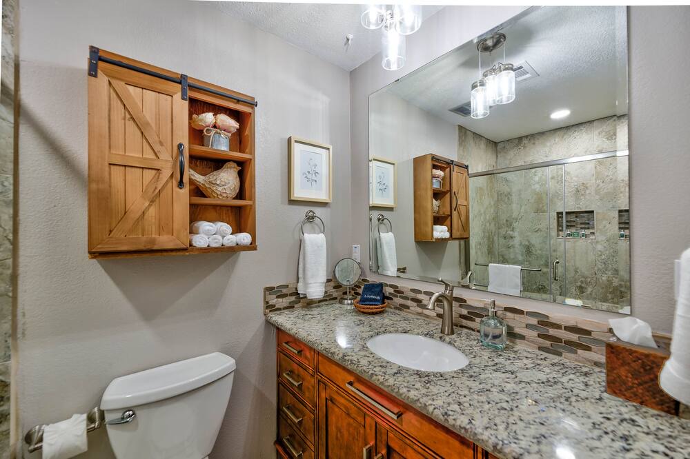 Photo of Bathroom in Blanchard