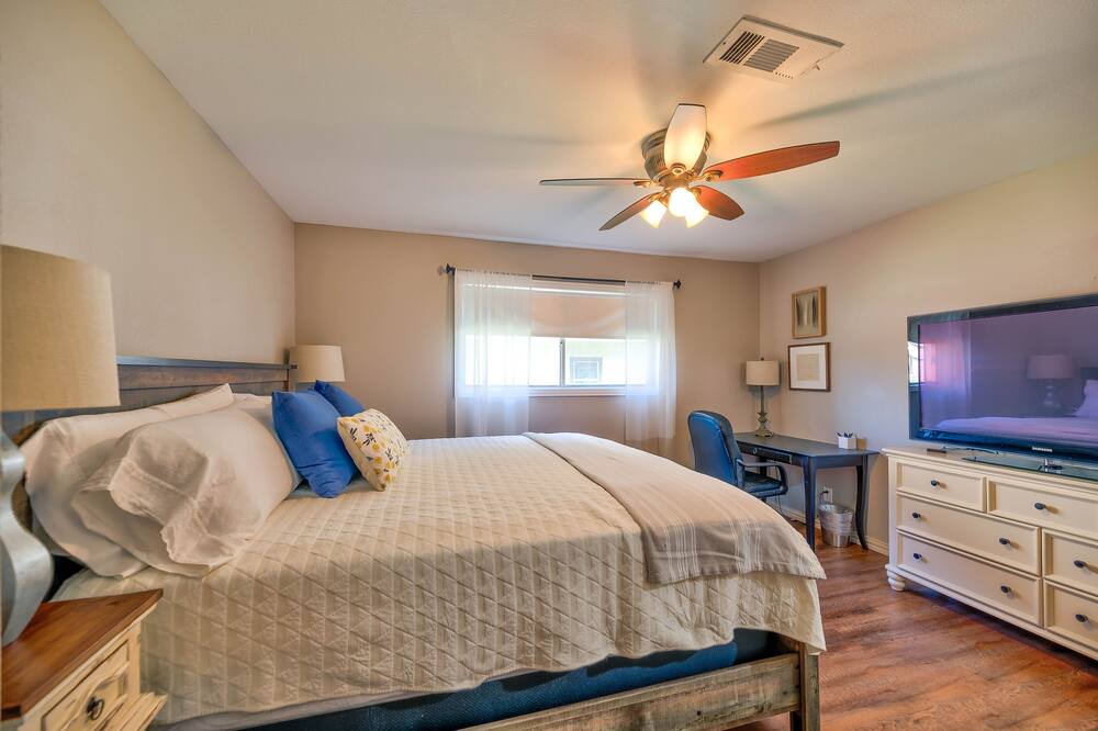Photo of Bedroom in Blanchard