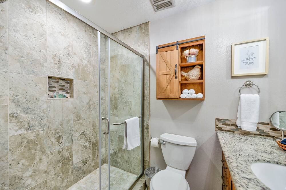Photo of Bathroom in Blanchard