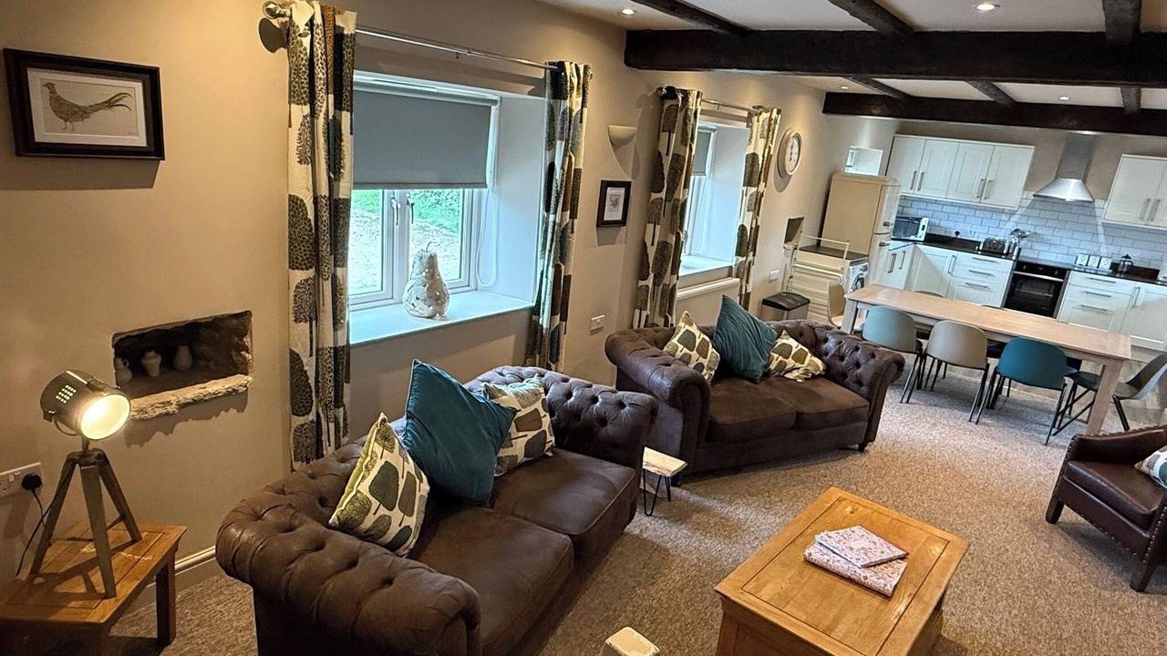 Photo of Livingroom in Shoscombe