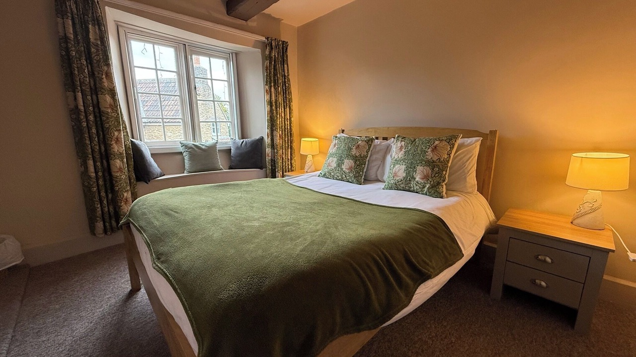 Photo of Others in Shoscombe