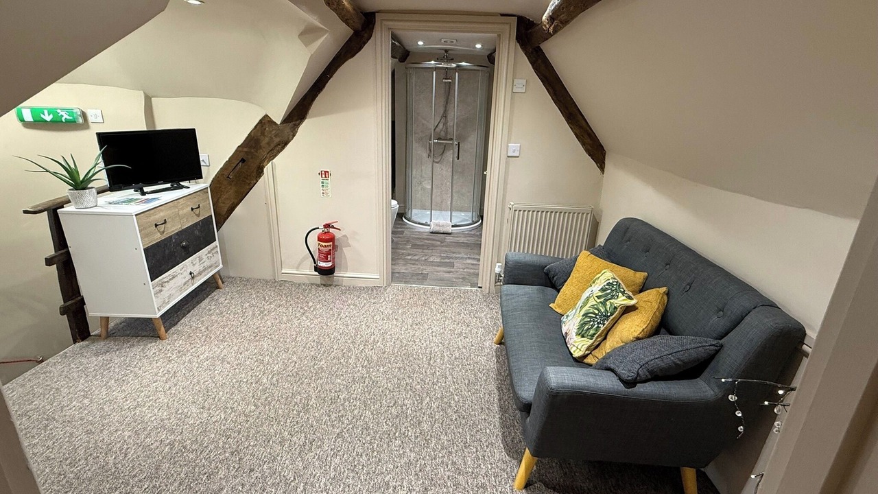 Photo of Livingroom in Shoscombe