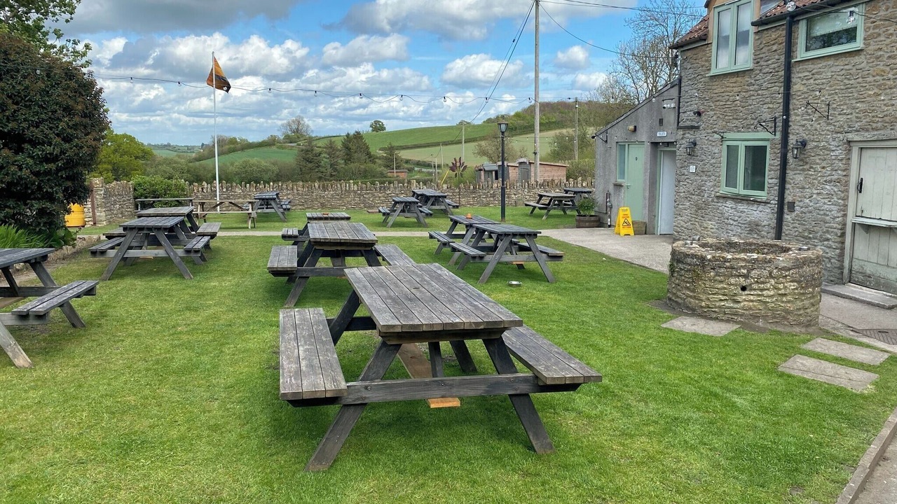 Photo of Outdoor in Shoscombe