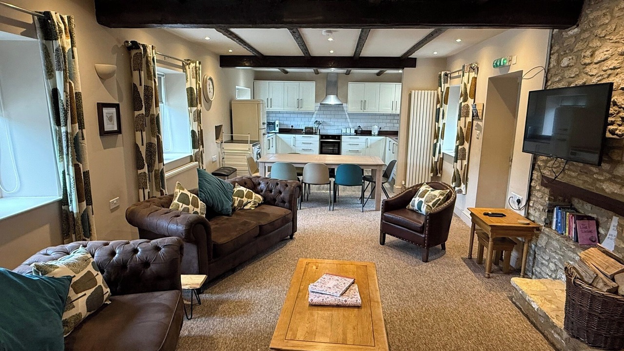 Photo of Livingroom in Shoscombe