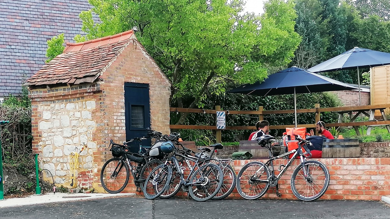 Photo of Outdoor in Cocking