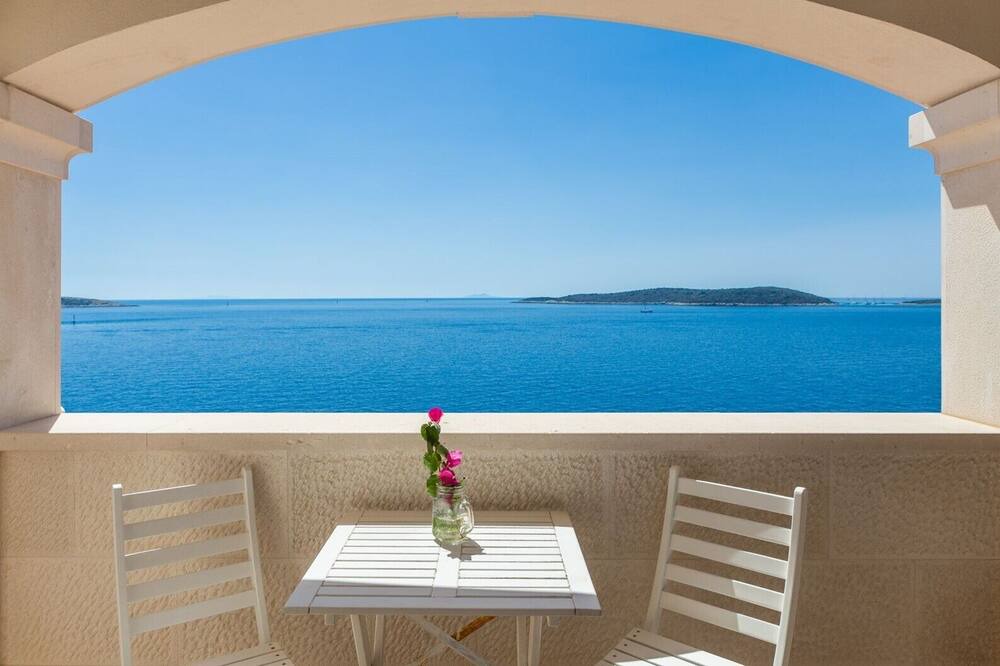Photo of Patio Balcony in Milna
