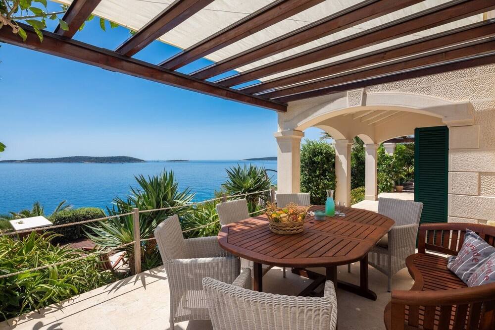 Photo of Patio Balcony in Milna