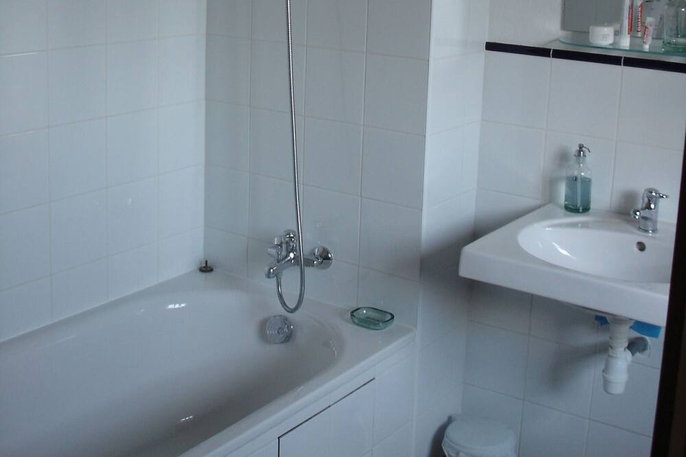 Photo of Bathroom in Lurais