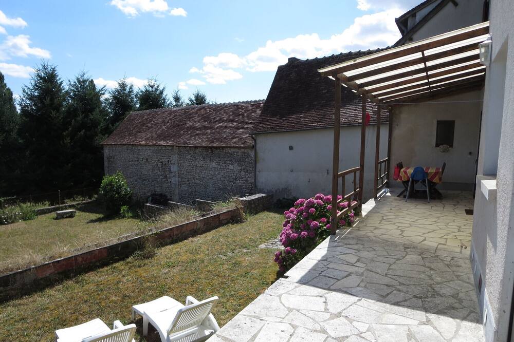 Photo of Outdoor in Lurais