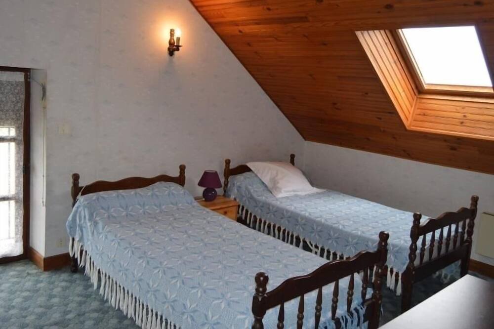 Photo of Bedroom in Lucay-le-Male