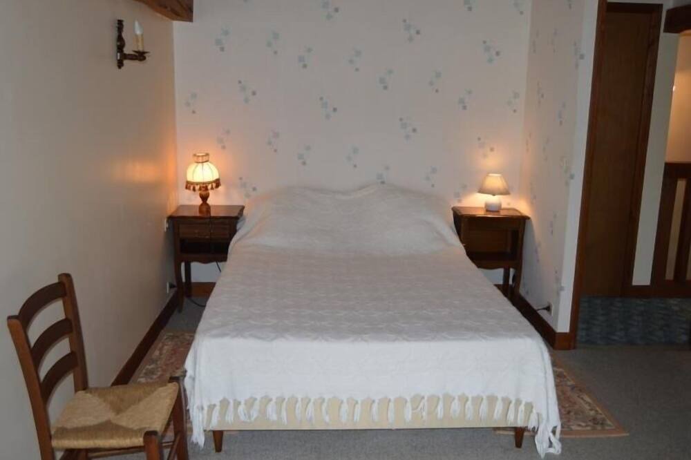 Photo of Bedroom in Lucay-le-Male