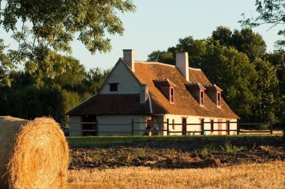 Photo of Outdoor in Saulnay