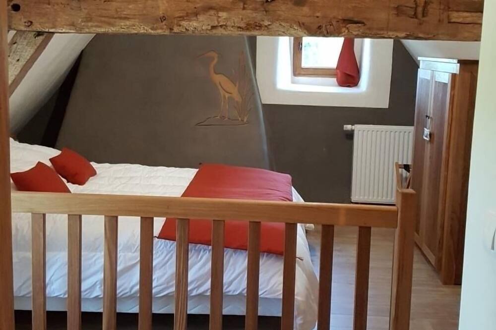 Photo of Bedroom in Saulnay