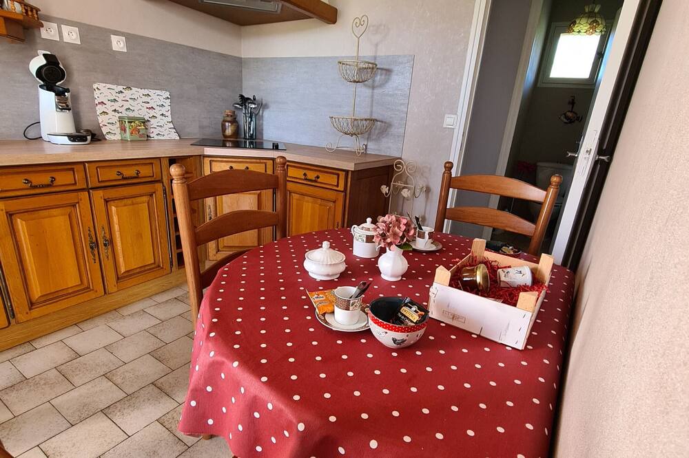 Photo of Kitchen in Semblecay