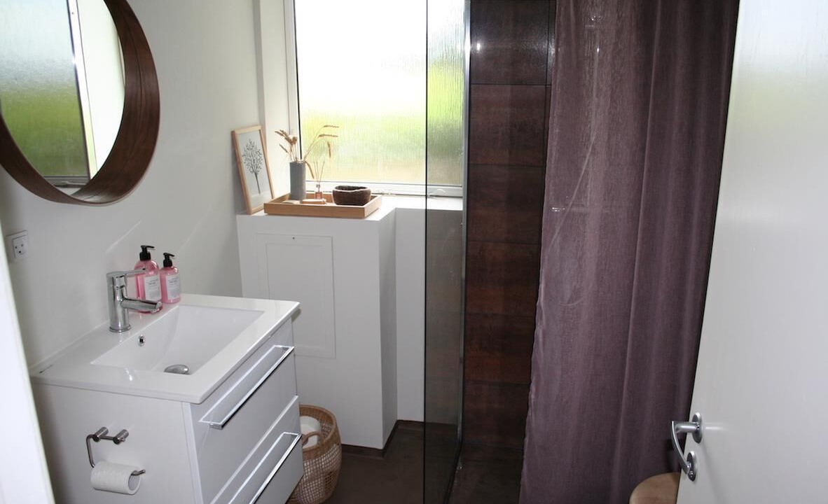 Photo of Bathroom in Follenslev