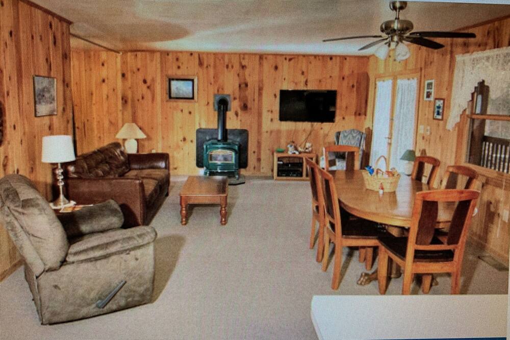 Photo of Livingroom in McMillan