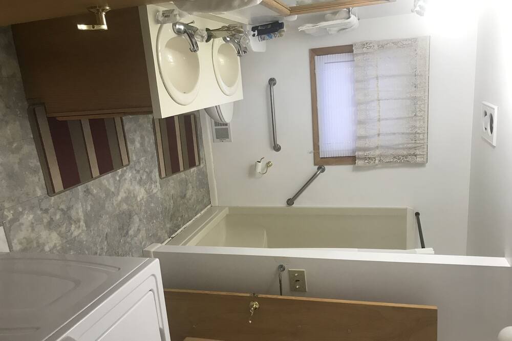 Photo of Bathroom in McMillan