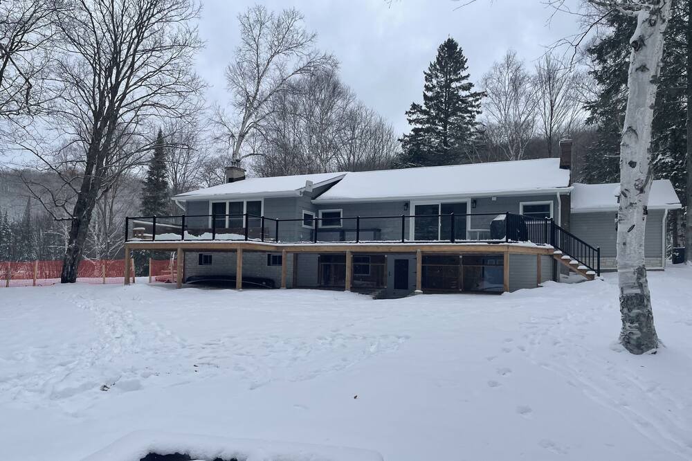 Photo of Outdoor in Harcourt