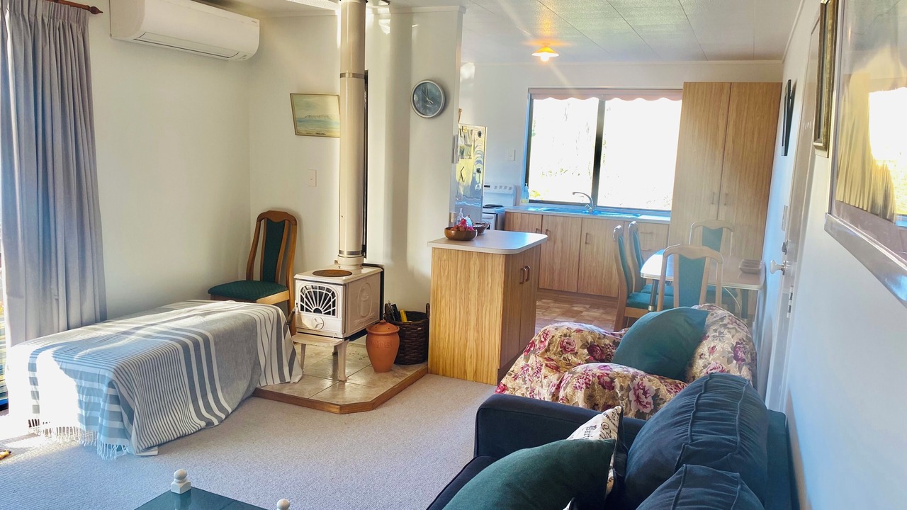 Photo of Livingroom in Tiniroto