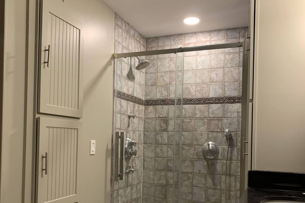 Photo of Bathroom in Little Valley
