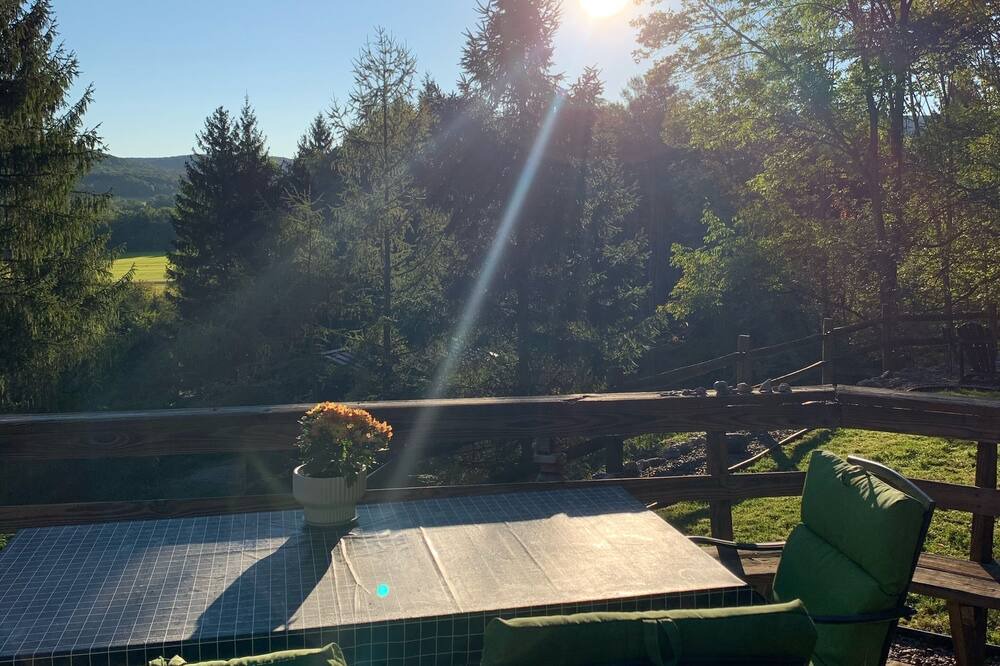 Photo of Patio Balcony in Little Valley