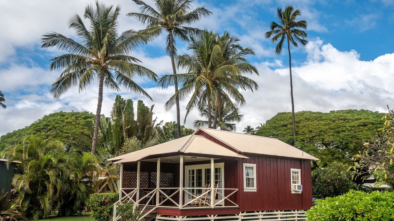 Photo of Buildings in Waimea