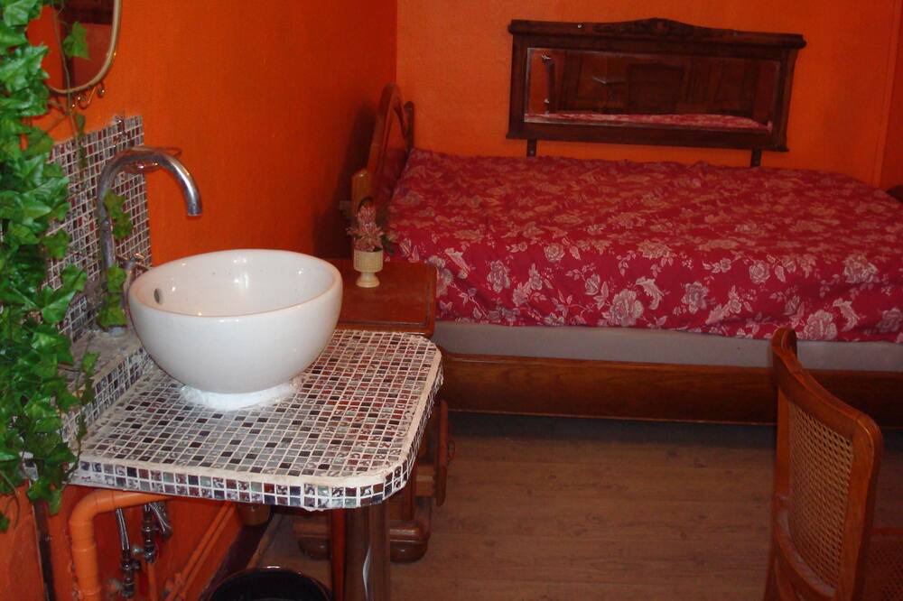 Photo of Bedroom in Faubourg de Bethune