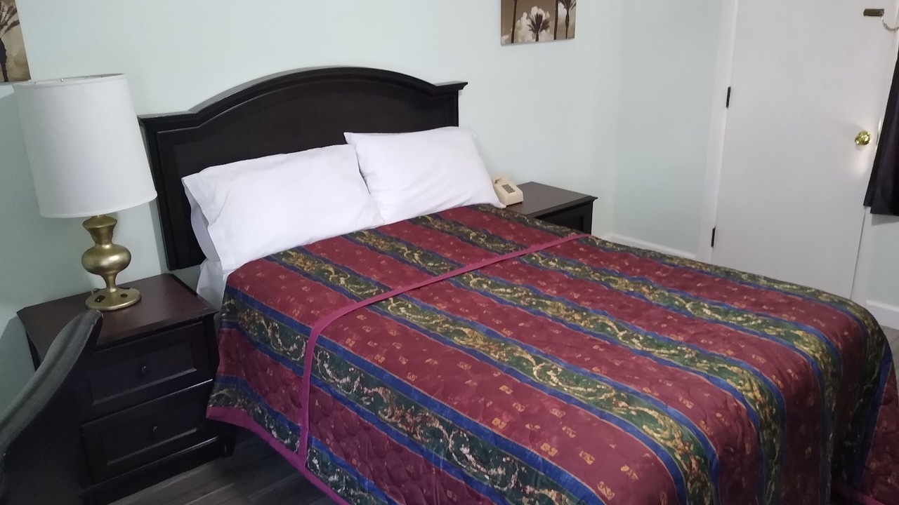 Photo of Bedroom in Bordentown