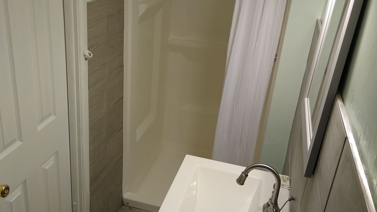 Photo of Bathroom in Bordentown