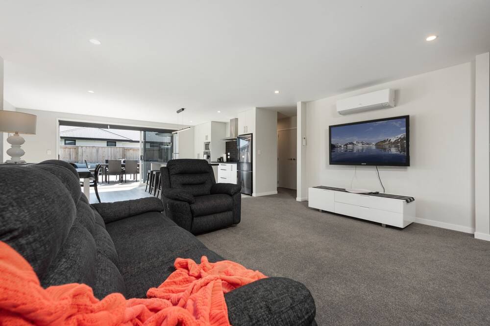 Photo of Others in Papamoa Beach