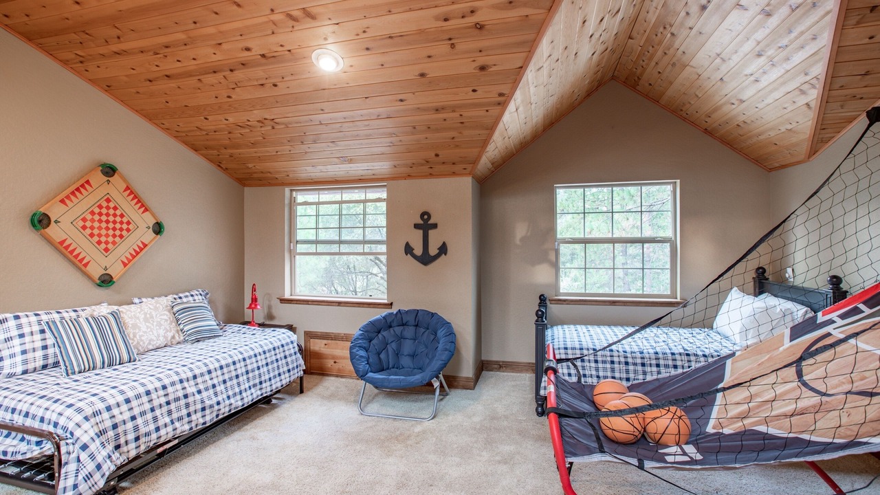 Photo of Livingroom in Colfax