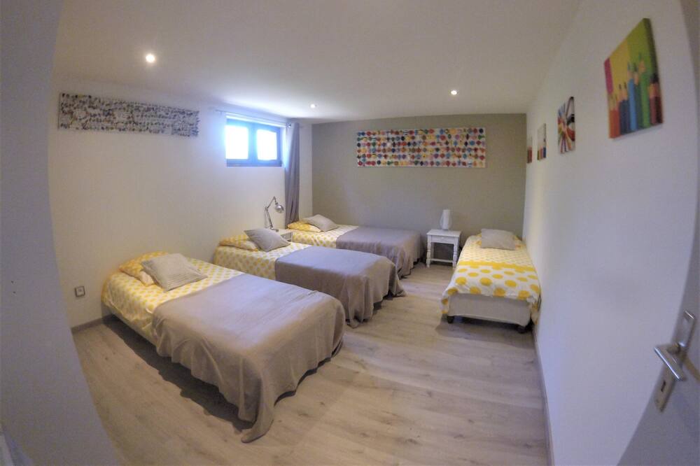 Photo of Bedroom in Pradinas