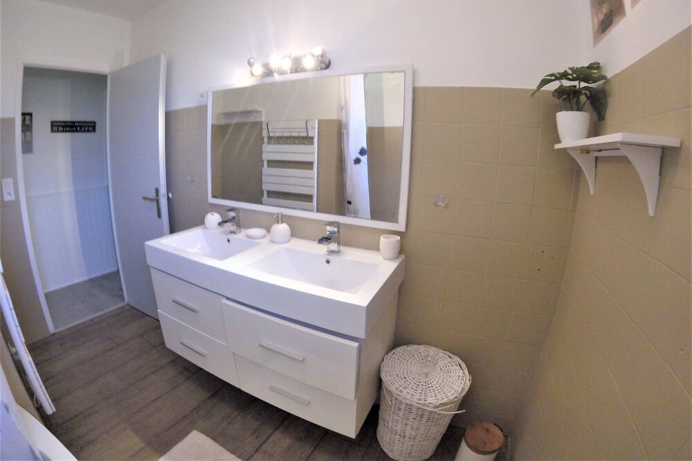 Photo of Bathroom in Pradinas