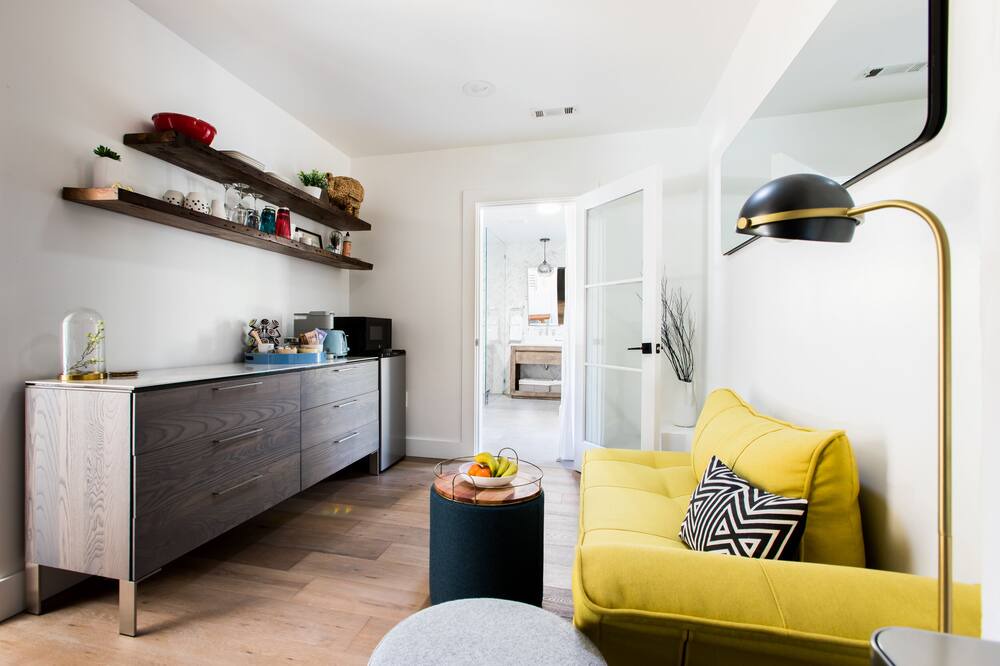 Photo of Livingroom in Napa